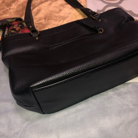 Black purse - Picture 6 of 10